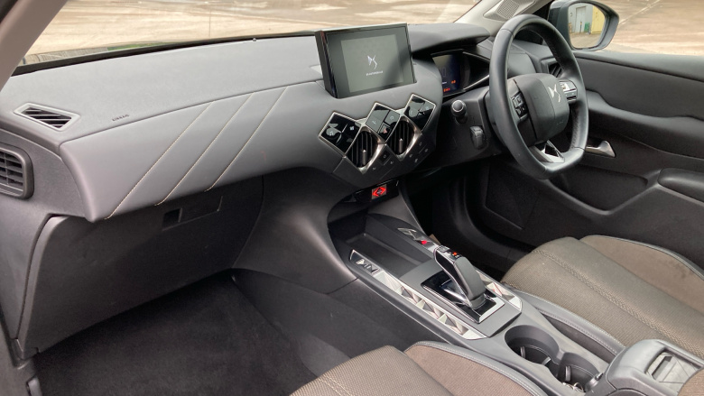 DS 3 Crossback 100kW E-TENSE Bastille 50kWh 5dr Auto Electric 
